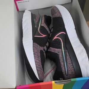 Nike Mens 10.5 React Infinity Run Black/Pink Flyknit Running Shoes NEW!